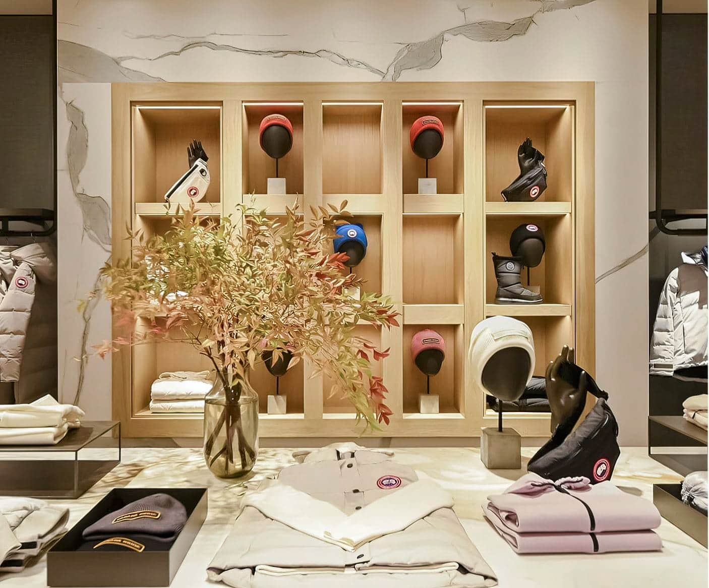 Canada Goose, Qingdao - Hisense Plaza Store Canada Goose, Qingdao - Hisense Plaza Store